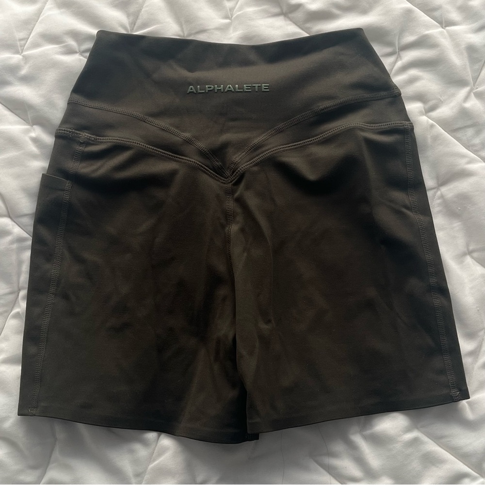 Alphalete shorts